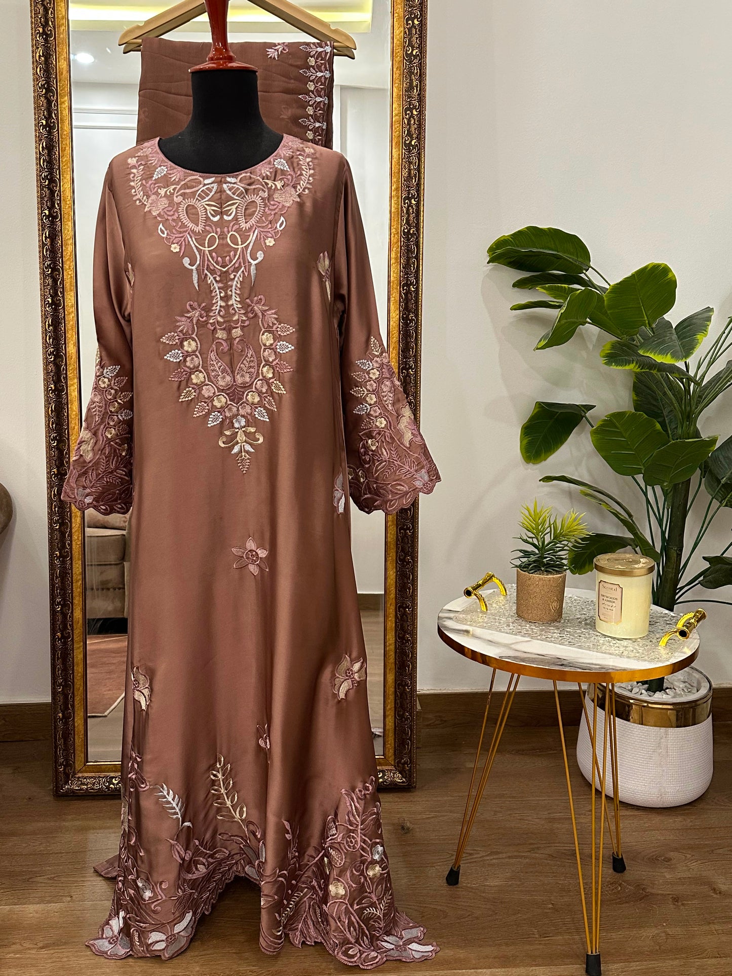 ROSHANARA | Neeham by AD