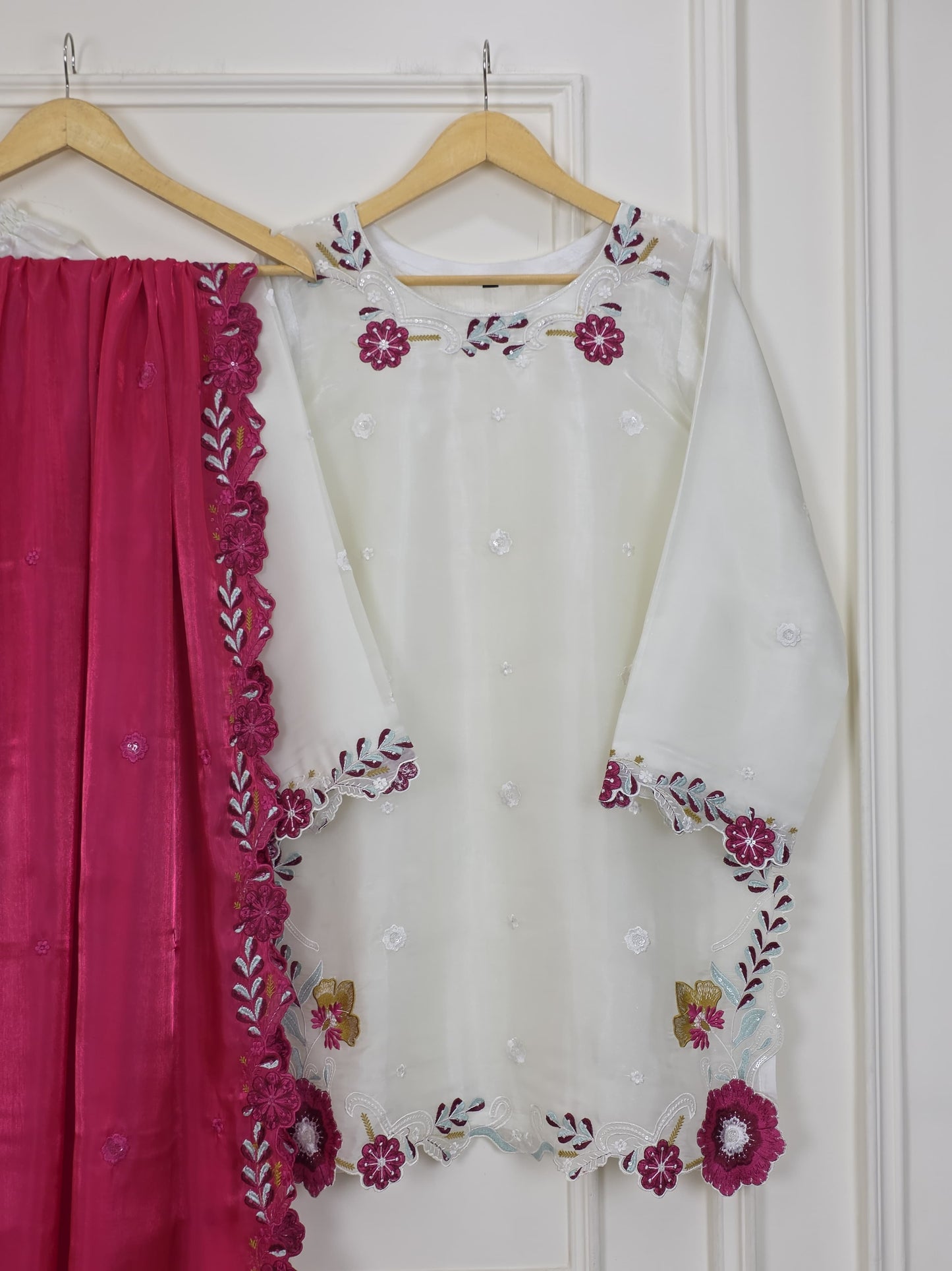 NOOR-E-BAHAAR | Neeham by AB